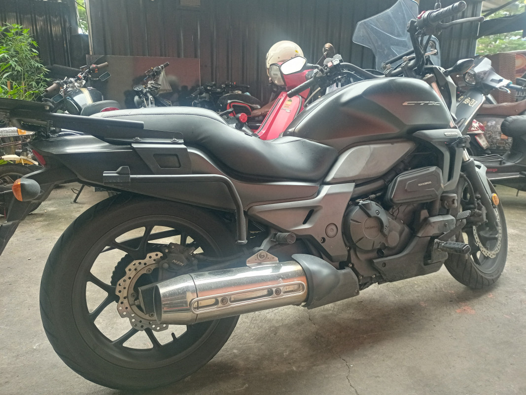 เซอร์วิสรถมอเตอร์ไซค์บิ๊กไบค์ Honda CTX 700