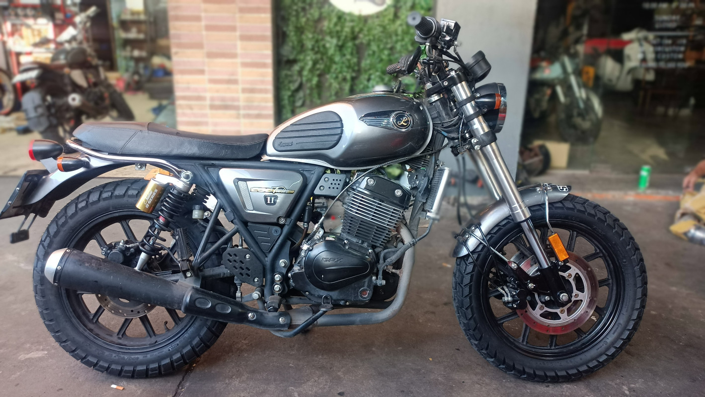 เซอร์วิสรถมอเตอร์ไซค์ GPX Legend 250 Twin