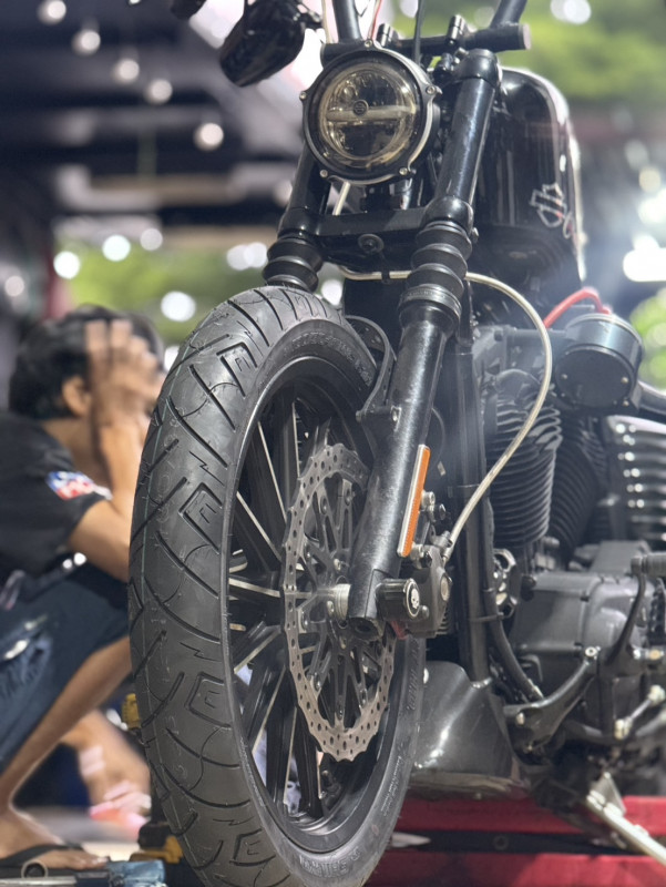 เซอร์วิสรถมอเตอร์ไซค์ Harley-Davidson Sportster Forty-Eight