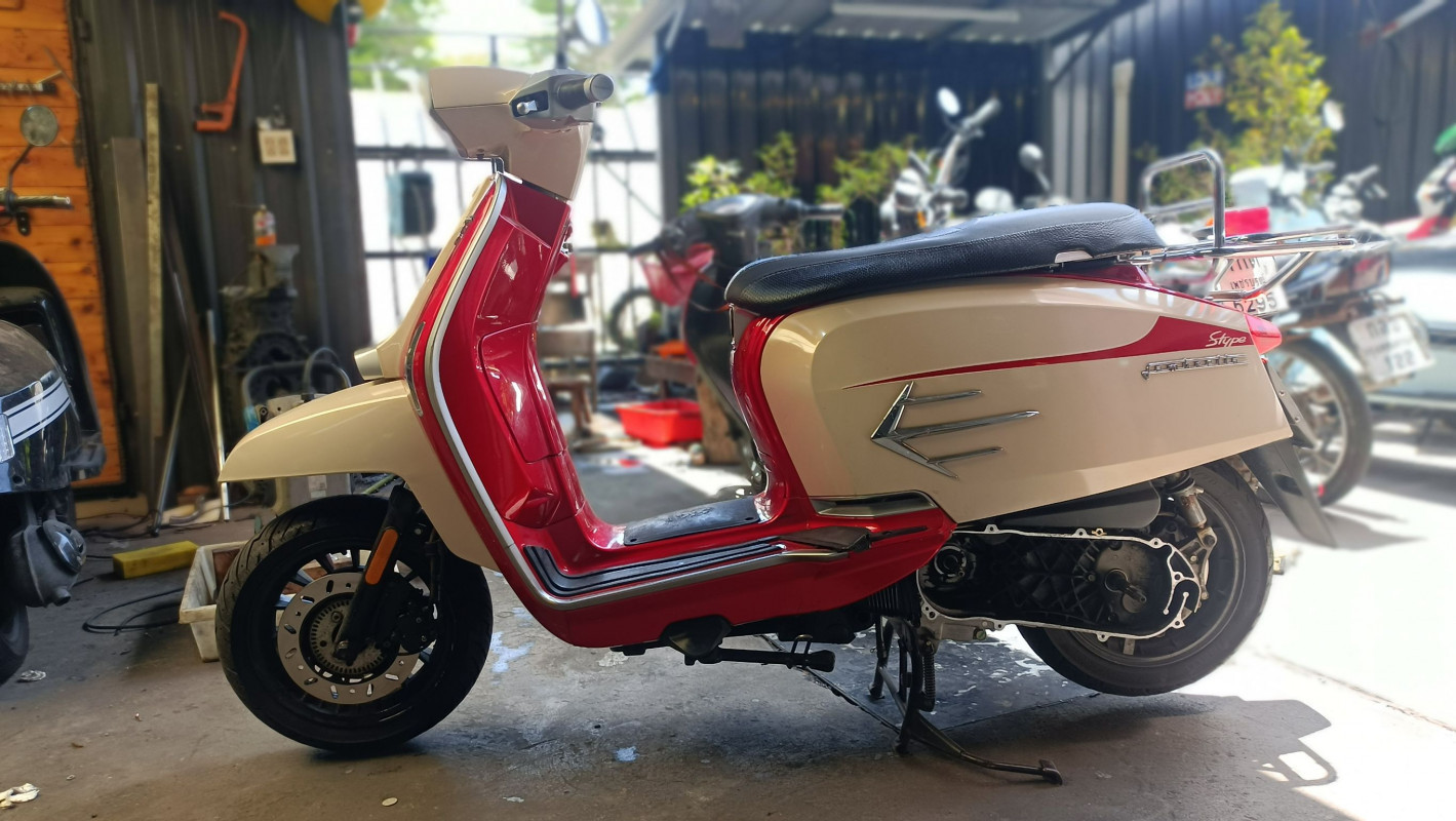 เปลี่ยนน้ำมันเฟืองท้าย Motul Scooter gear plus 80w-90