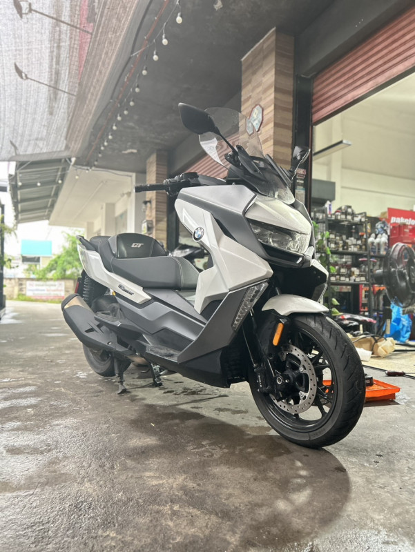 เซอร์วิสรถมอเตอร์ไซค์ BMW C 400 GT