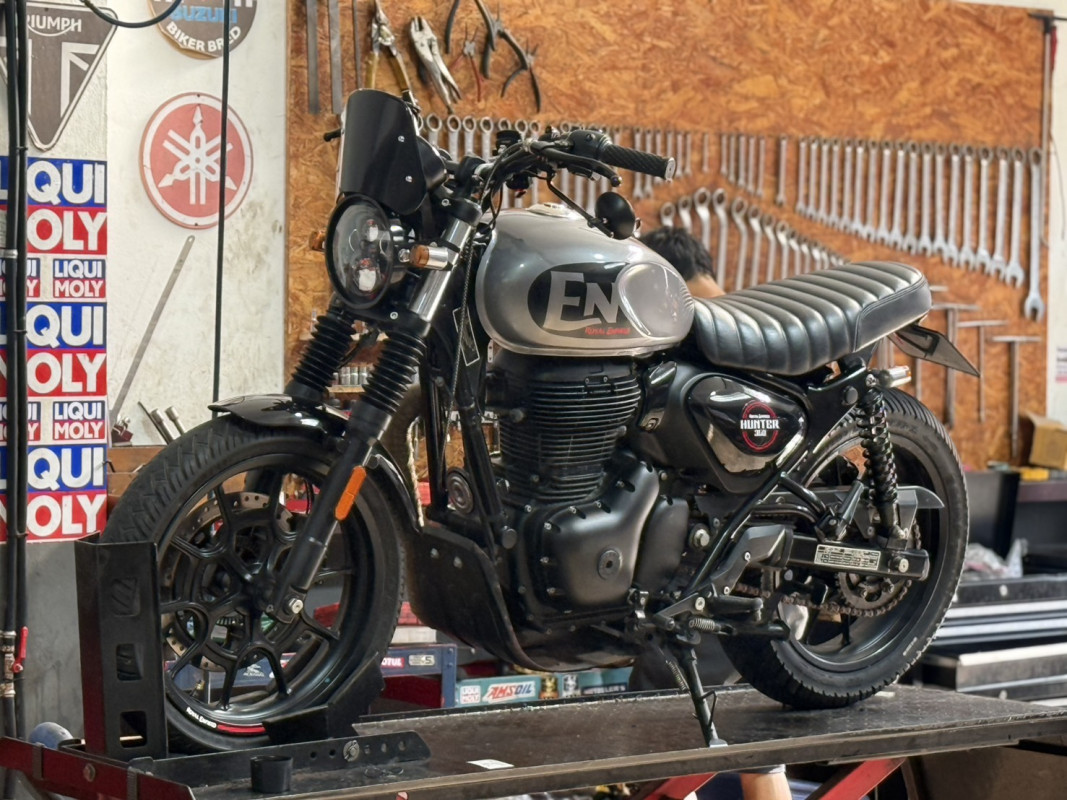 เซอร์วิสรถมอเตอร์ไซค์ Royal Enfield Meteor 350